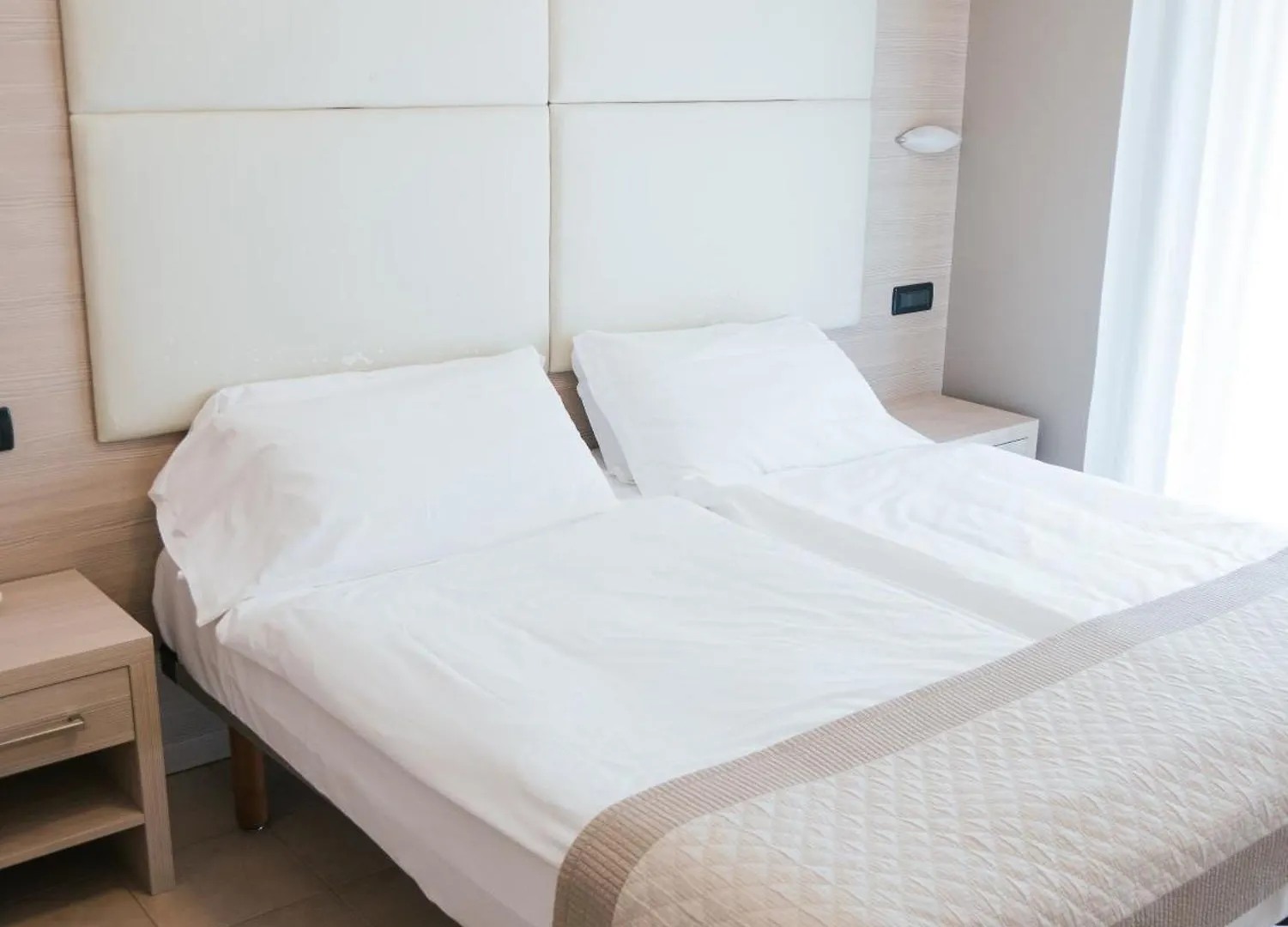 Hotel Bristol Lido di Jesolo 4*,  Italia